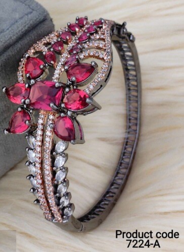 bracelets for modern style