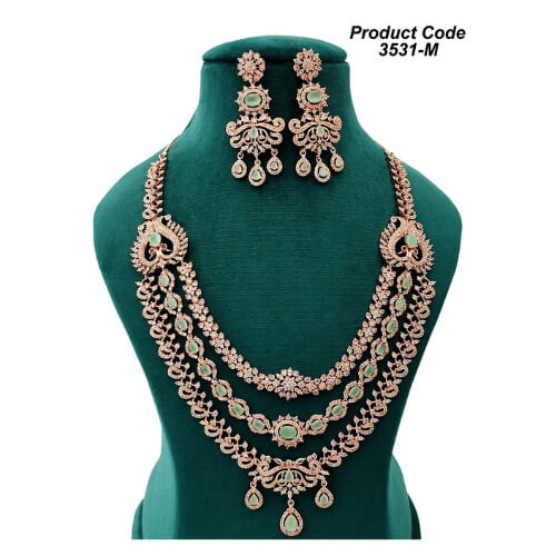 Chic jewelry to elevate your style