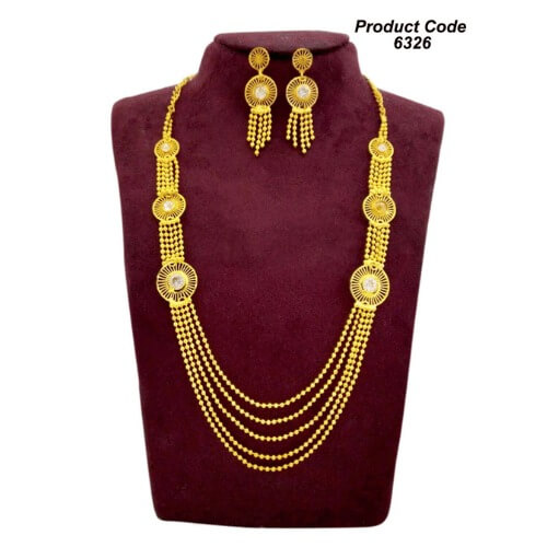 Glamorous jewelry for special occasions