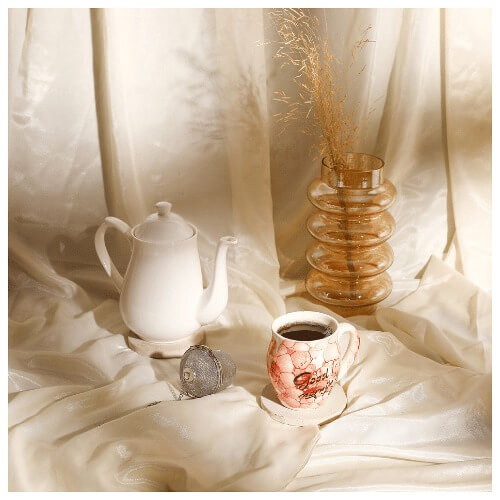 Nature-inspired ceramic articles for eco-lovers